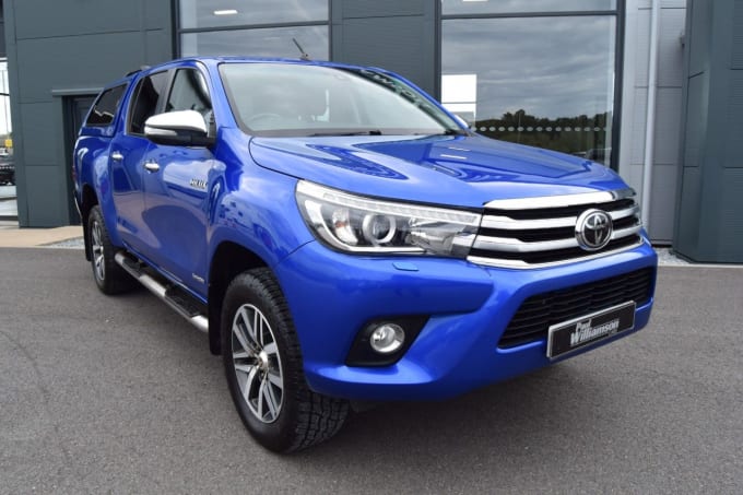 2025 Toyota Hi-lux