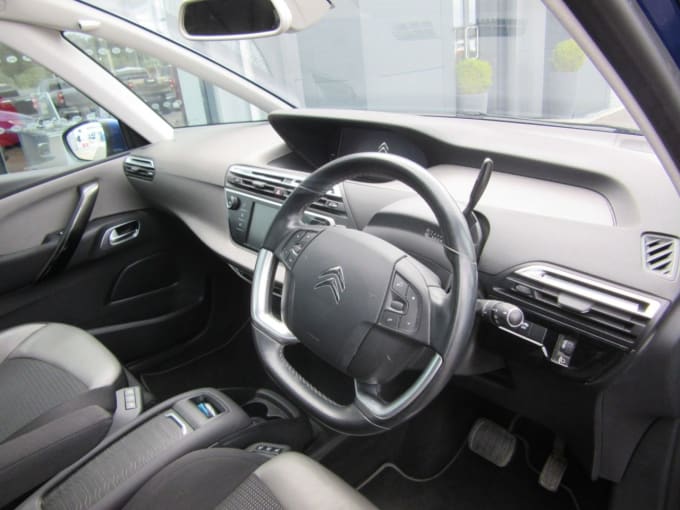 2025 Citroen C4 Picasso