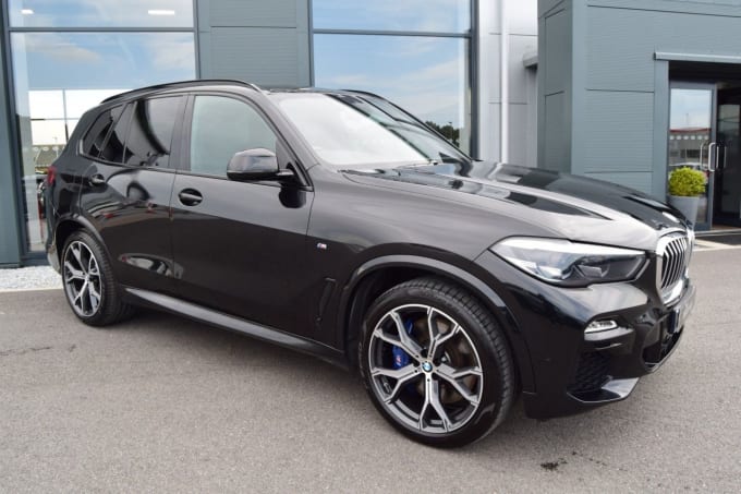 2025 BMW X5