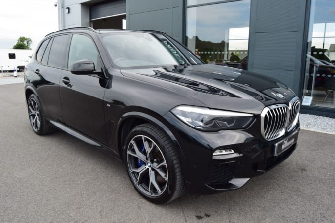 2025 BMW X5