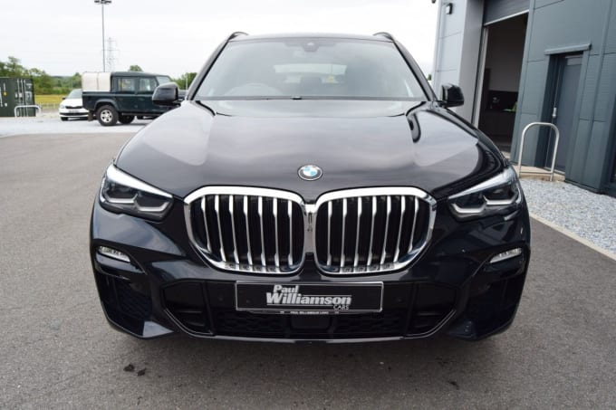 2025 BMW X5