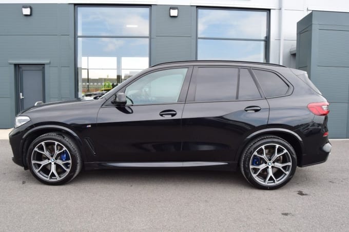 2025 BMW X5