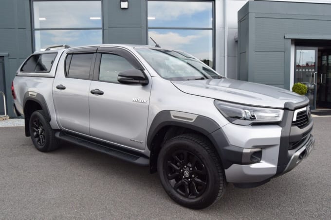 2025 Toyota Hi-lux