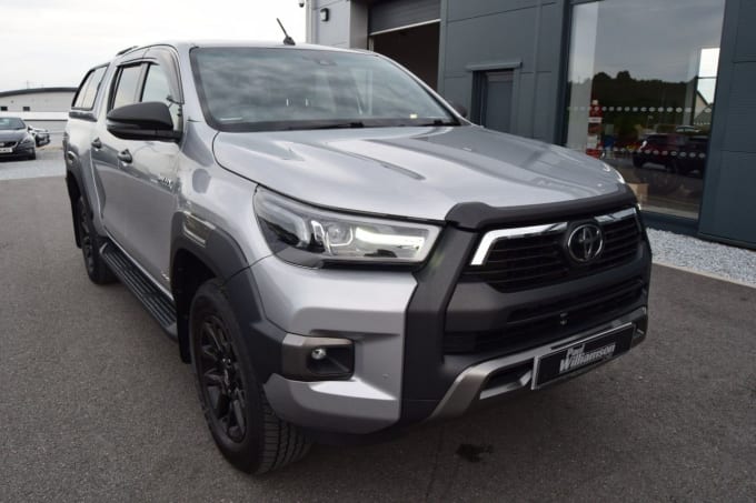 2025 Toyota Hi-lux