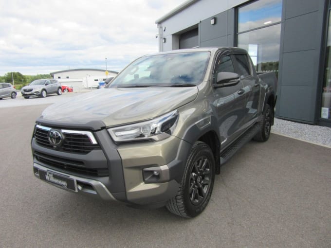 2025 Toyota Hi-lux