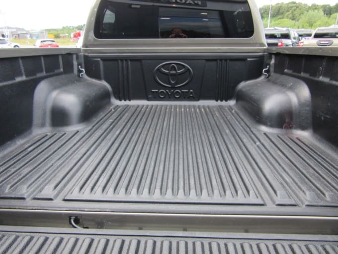 2025 Toyota Hi-lux