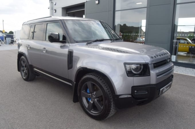 2025 Land Rover Defender