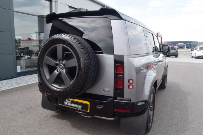 2025 Land Rover Defender