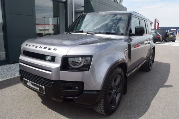 2025 Land Rover Defender