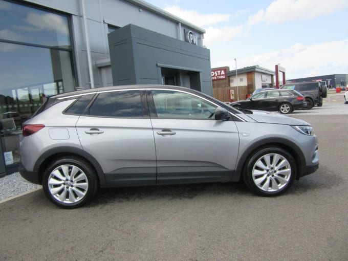 2025 Vauxhall Grandland X