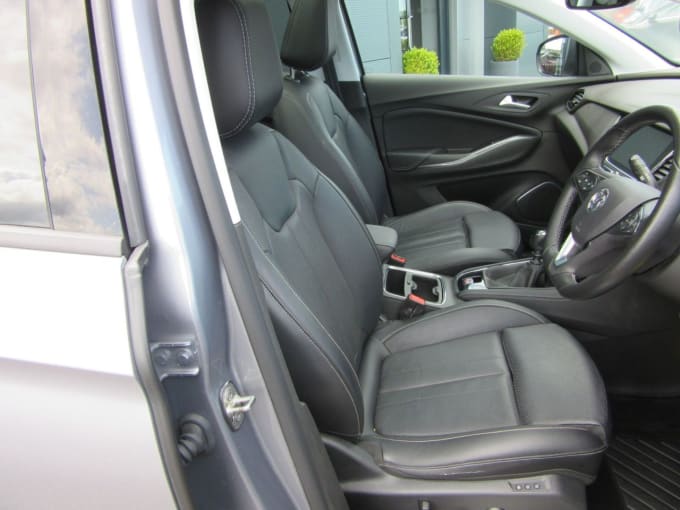 2025 Vauxhall Grandland X