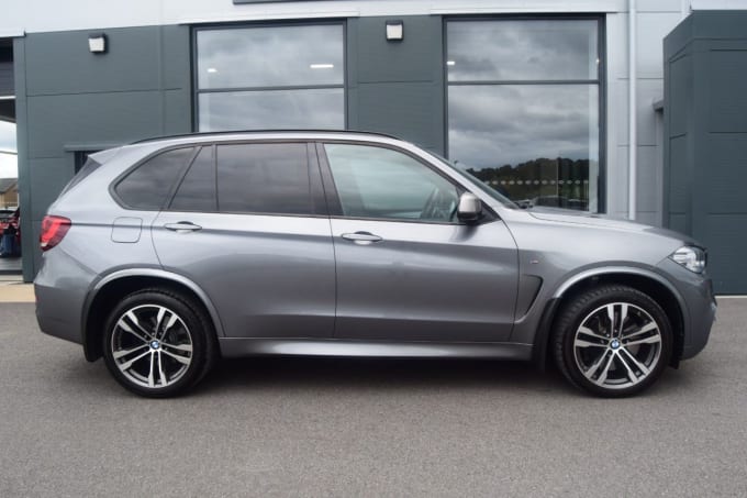 2025 BMW X5