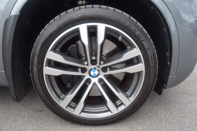 2025 BMW X5