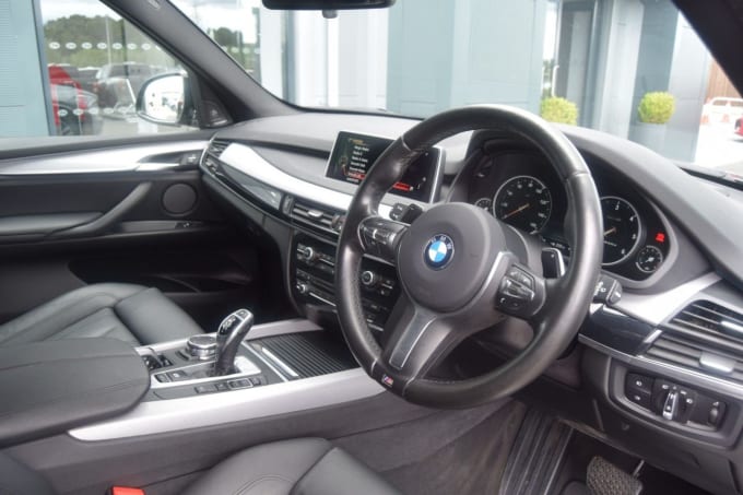 2025 BMW X5