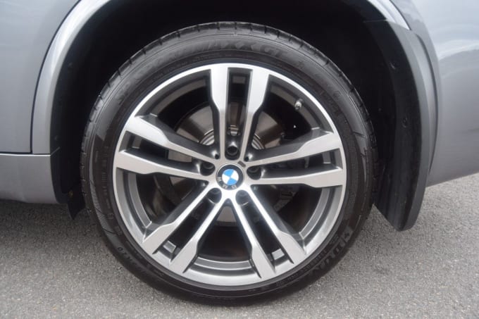 2025 BMW X5
