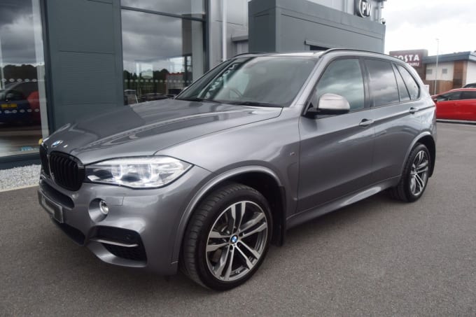 2025 BMW X5