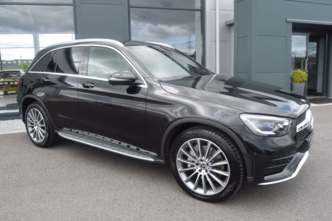 2025 Mercedes-benz Glc