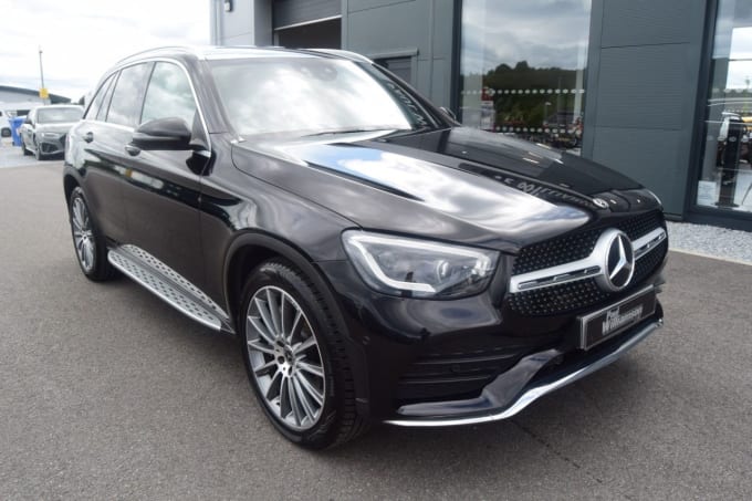 2025 Mercedes-benz Glc