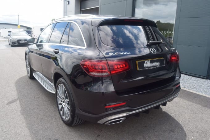 2025 Mercedes-benz Glc
