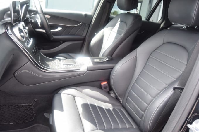 2025 Mercedes-benz Glc