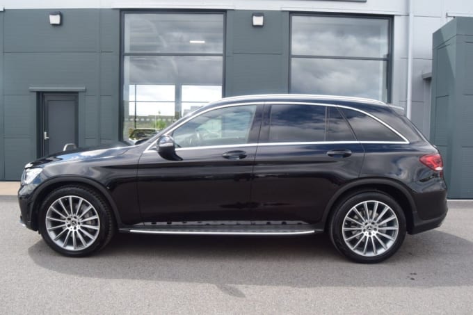 2025 Mercedes-benz Glc