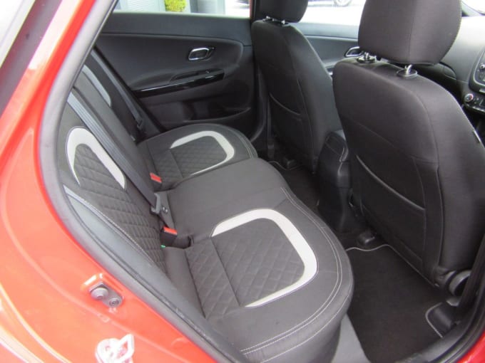 2025 Kia Ceed