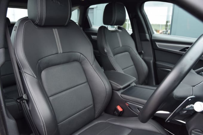 2025 Jaguar F-pace