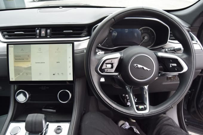 2025 Jaguar F-pace