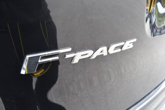 2025 Jaguar F-pace
