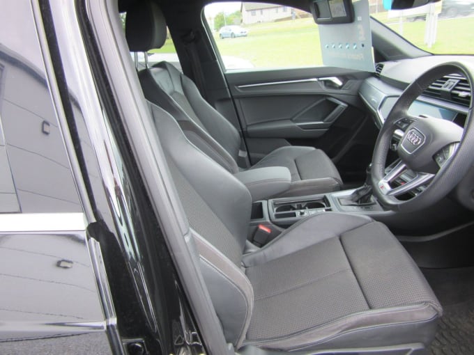 2025 Audi Q3