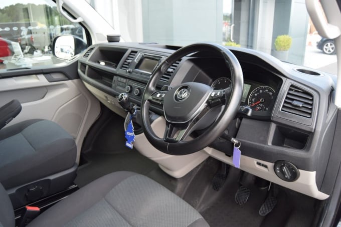 2025 Volkswagen Transporter