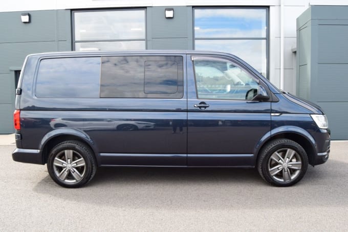 2025 Volkswagen Transporter