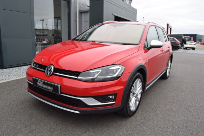 2025 Volkswagen Golf