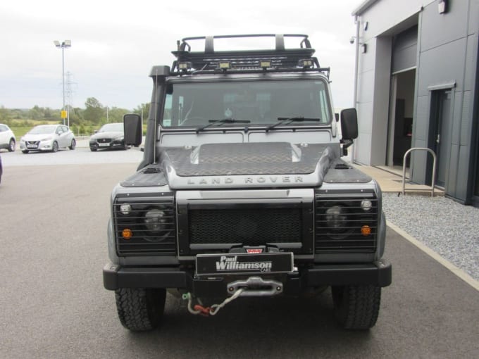 2025 Land Rover Defender