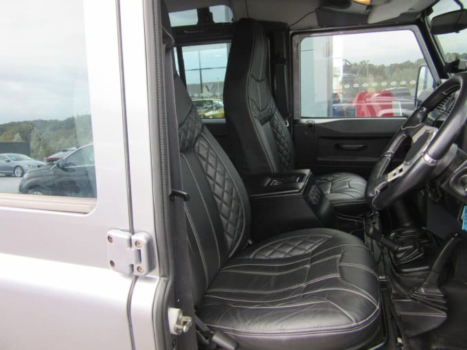 2025 Land Rover Defender