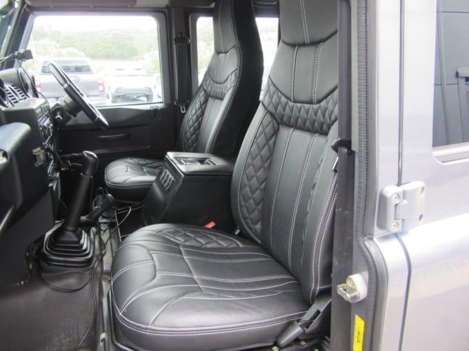 2025 Land Rover Defender