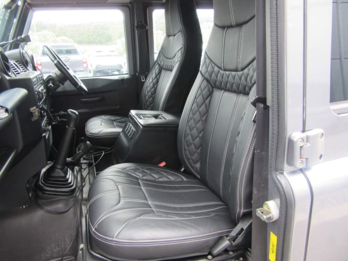 2025 Land Rover Defender