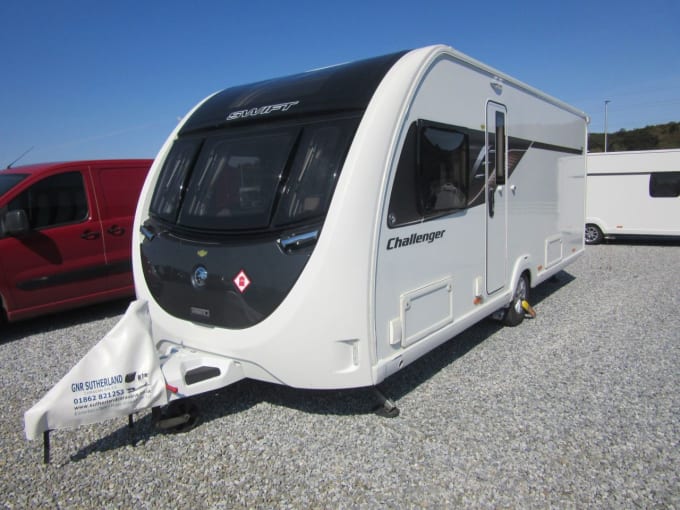 2025 Swift Challenger 580 4 Berth