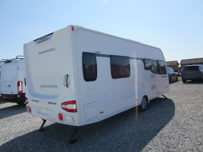 2025 Swift Challenger 580 4 Berth