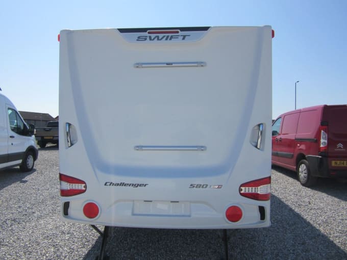 2025 Swift Challenger 580 4 Berth