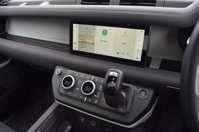 2025 Land Rover Defender