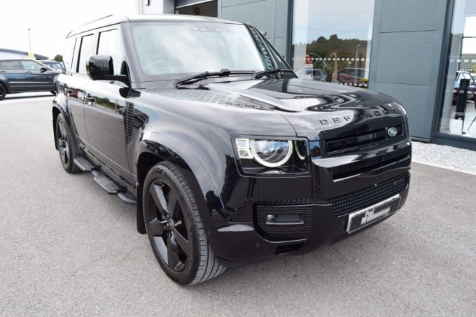 2025 Land Rover Defender