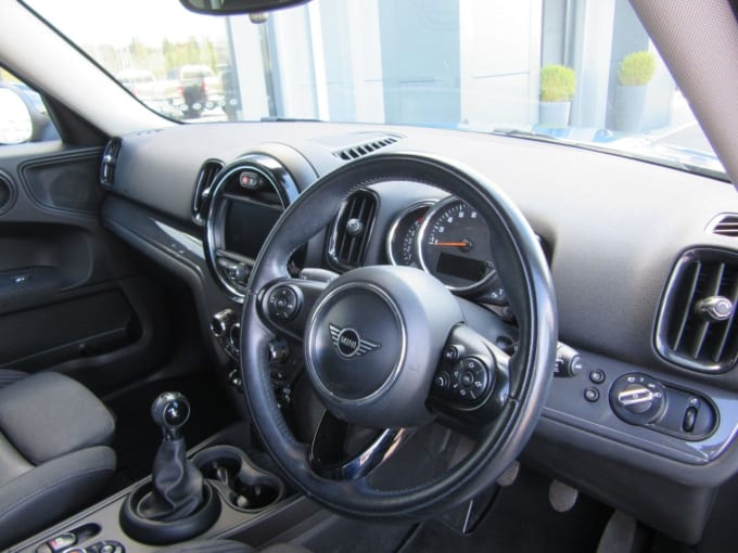 2025 Mini Countryman