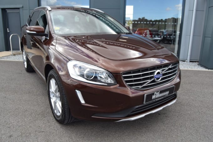 2025 Volvo Xc60