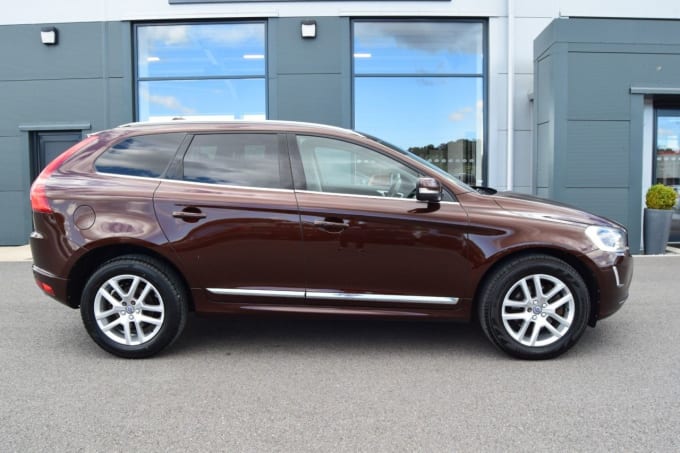 2025 Volvo Xc60