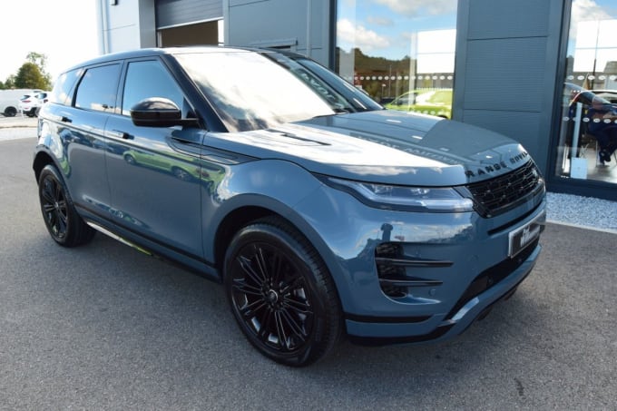 2025 Land Rover Range Rover Evoque