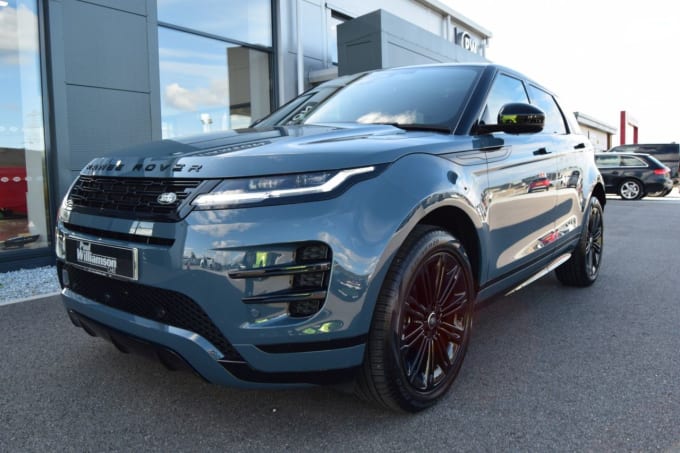 2025 Land Rover Range Rover Evoque