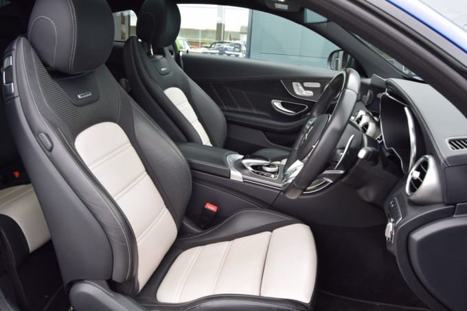 2025 Mercedes-benz C-class