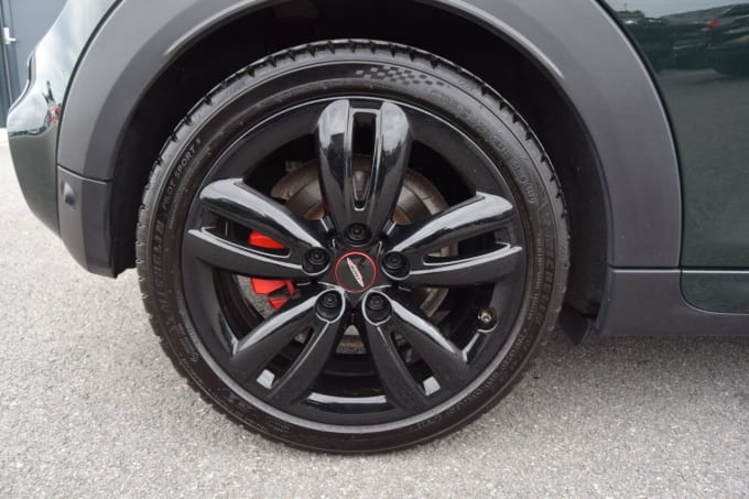 2023 Mini Hatch