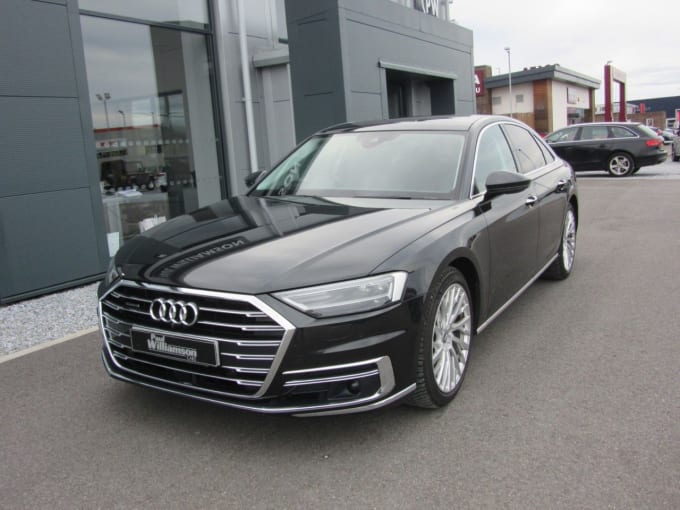 2025 Audi A8